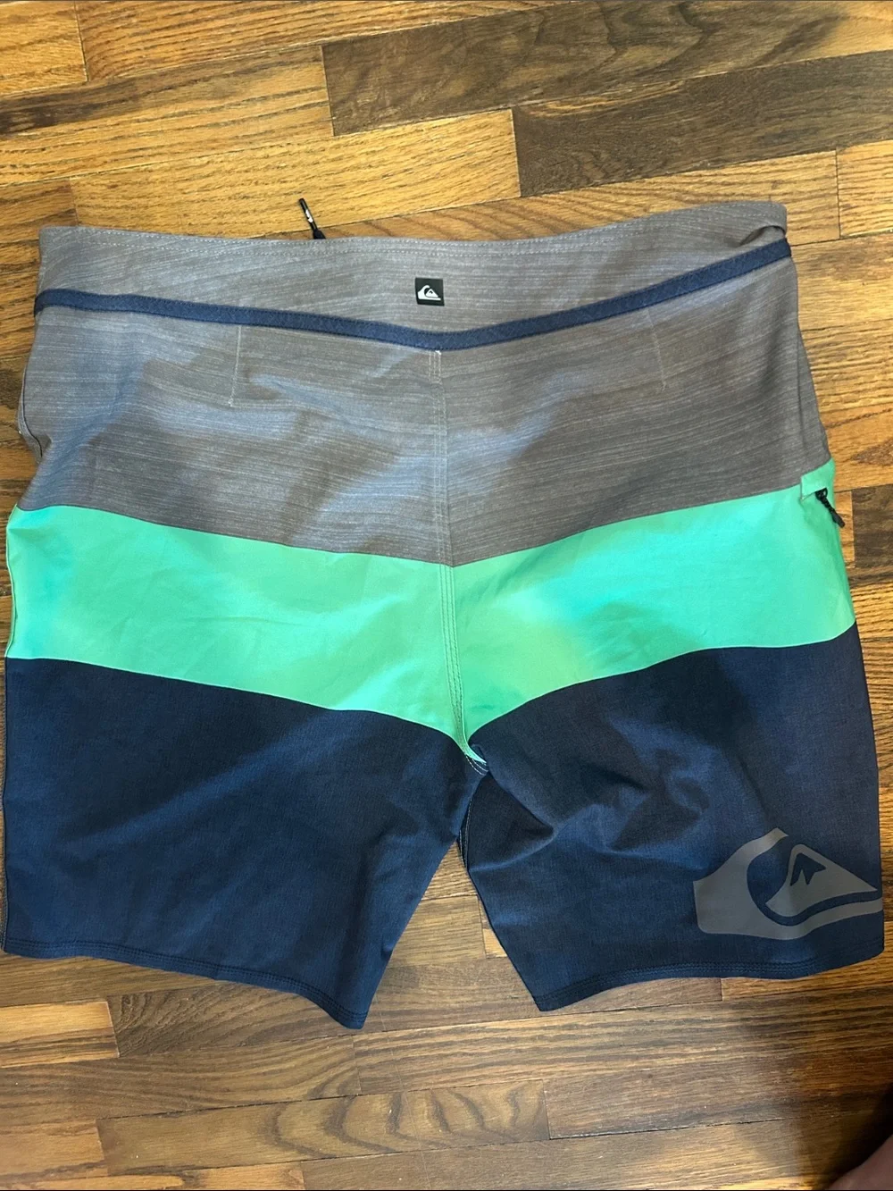 Quiksilver Men’s Navy Mint Gray Colorblock Board Shorts